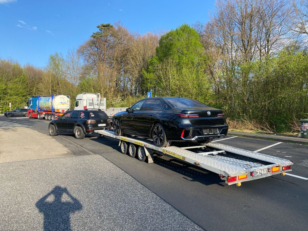 whatsapp image 2025 09 21 at 22.01.43